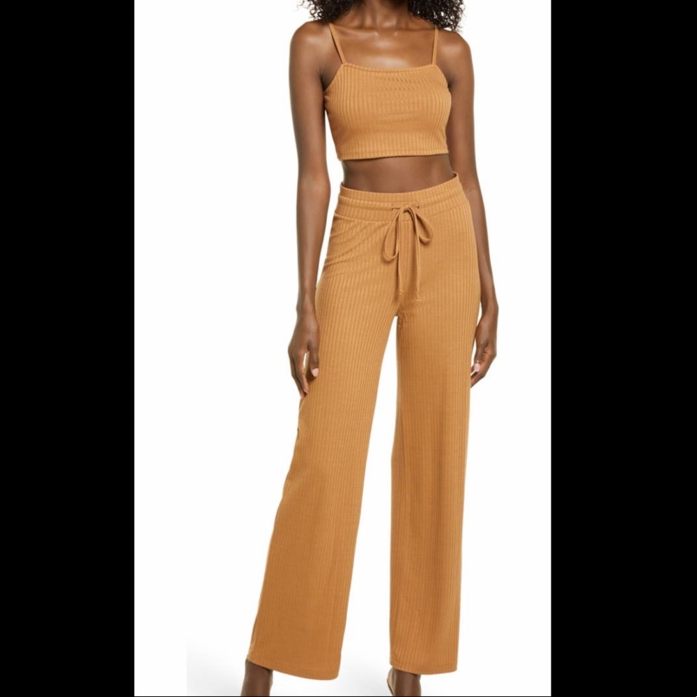 VERO MODA - Lucy ribbed crop camisole and pants set - Size Small